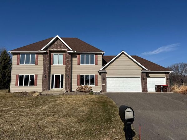 2823 Lisbon Avenue N, Lake Elmo, MN 55042