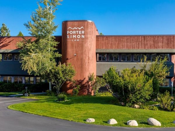 40200 Truckee Airport Road, Truckee, CA 96161