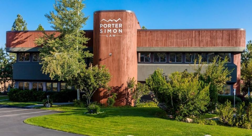 40200 Truckee Airport Road, Truckee, CA 96161 Photo