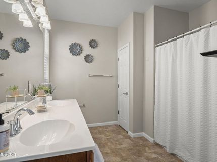 4660 Ciarra Kennedy Lane, Reno, NV 89503 Photo