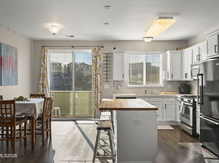 4660 Ciarra Kennedy Lane, Reno, NV 89503 Photo