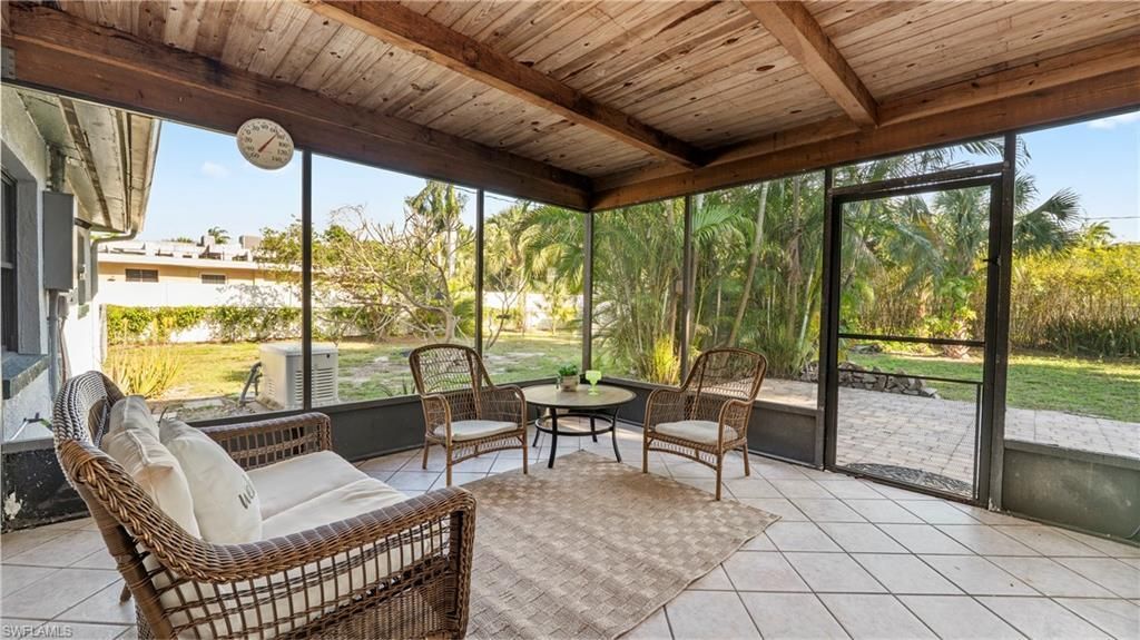 1320 Miracle Ln , Fort Myers, FL 33901 Photo