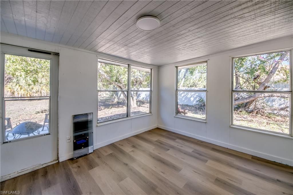 707 Cortez Ave , Lehigh Acres, FL 33972 Photo