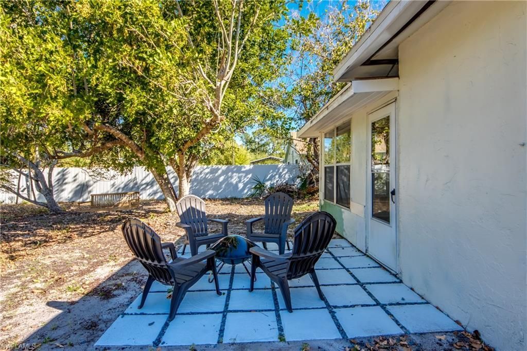 707 Cortez Ave , Lehigh Acres, FL 33972 Photo