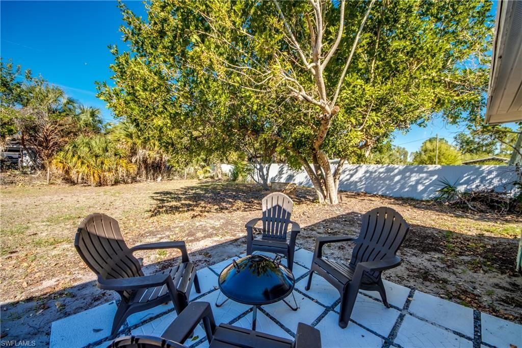 707 Cortez Ave , Lehigh Acres, FL 33972 Photo