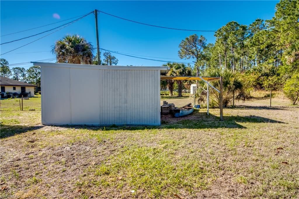 707 Cortez Ave , Lehigh Acres, FL 33972 Photo