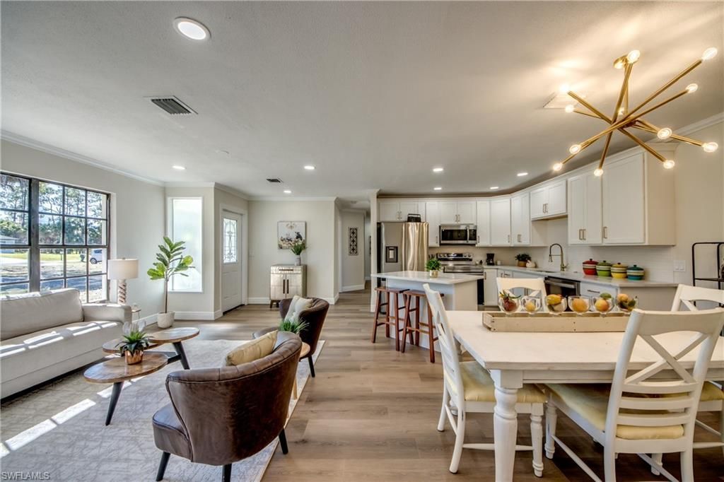 707 Cortez Ave , Lehigh Acres, FL 33972 Photo