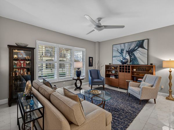 2609 NE 14th Avenue, Unit 113, Wilton Manors, FL 33334