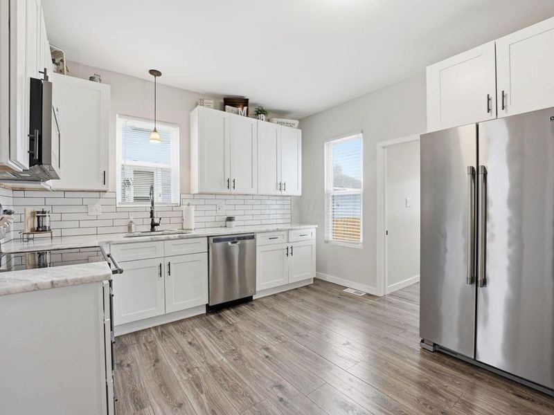 113 S Park Drive , Baltimore, OH 43105 Photo 10