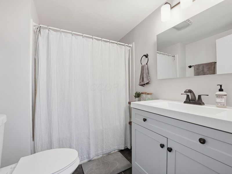 113 S Park Drive , Baltimore, OH 43105 Photo 16