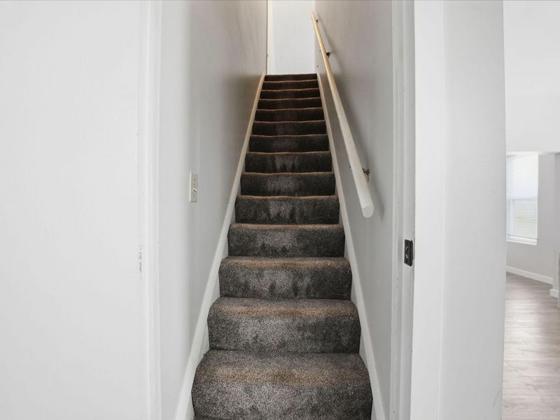 113 S Park Drive , Baltimore, OH 43105 Photo 19