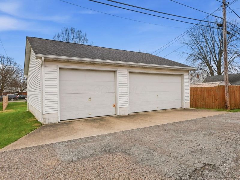 113 S Park Drive , Baltimore, OH 43105 Photo 26