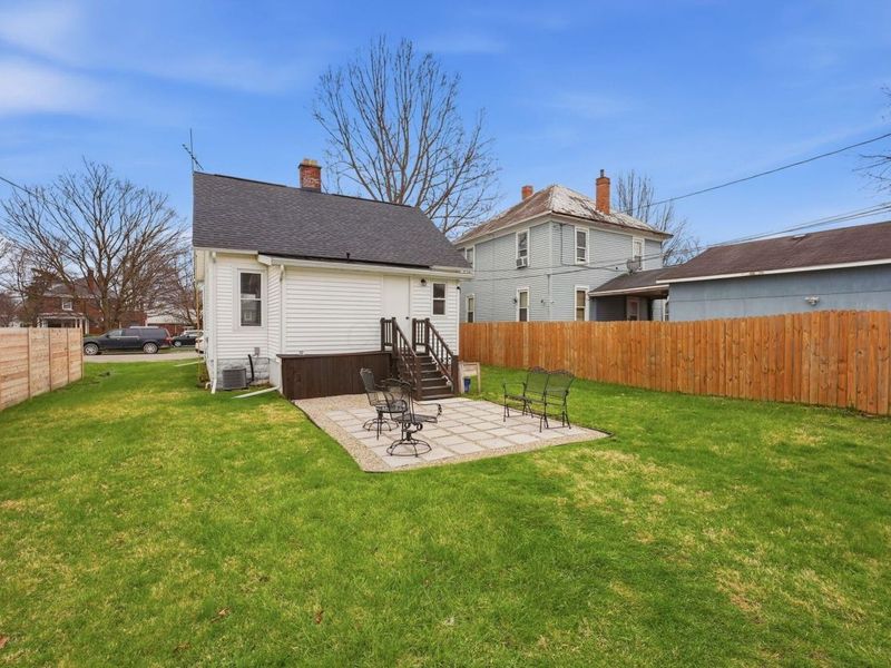 113 S Park Drive , Baltimore, OH 43105 Photo 31