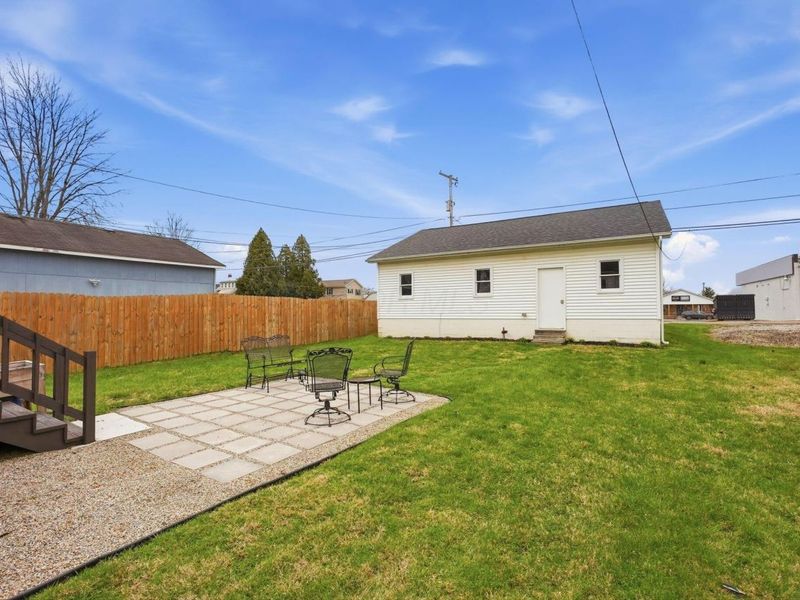 113 S Park Drive , Baltimore, OH 43105 Photo 33