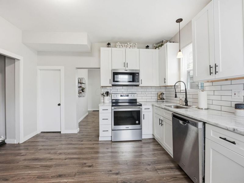 113 S Park Drive , Baltimore, OH 43105 Photo 8