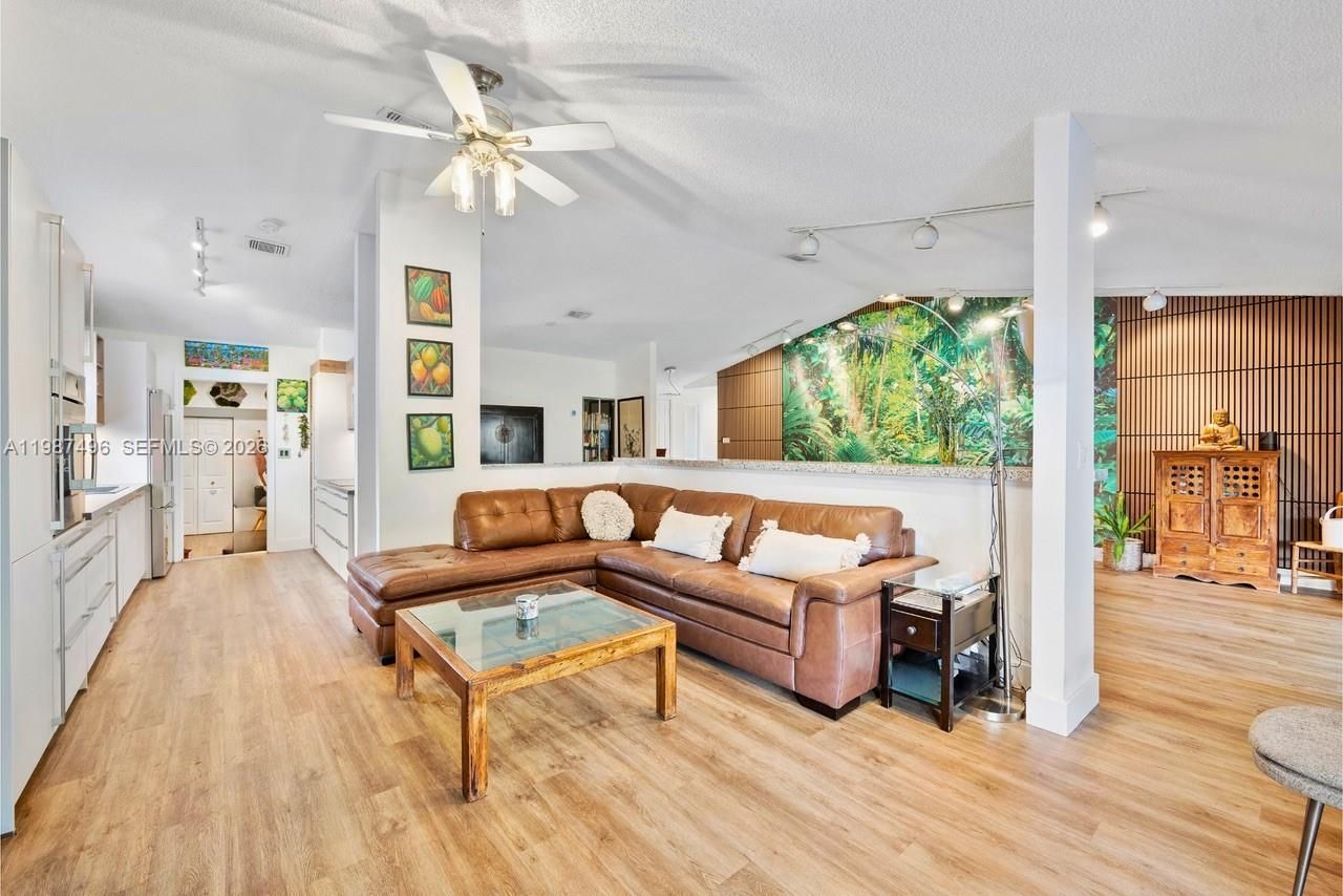 12825 SW 116th St , Miami, FL 33186 Photo