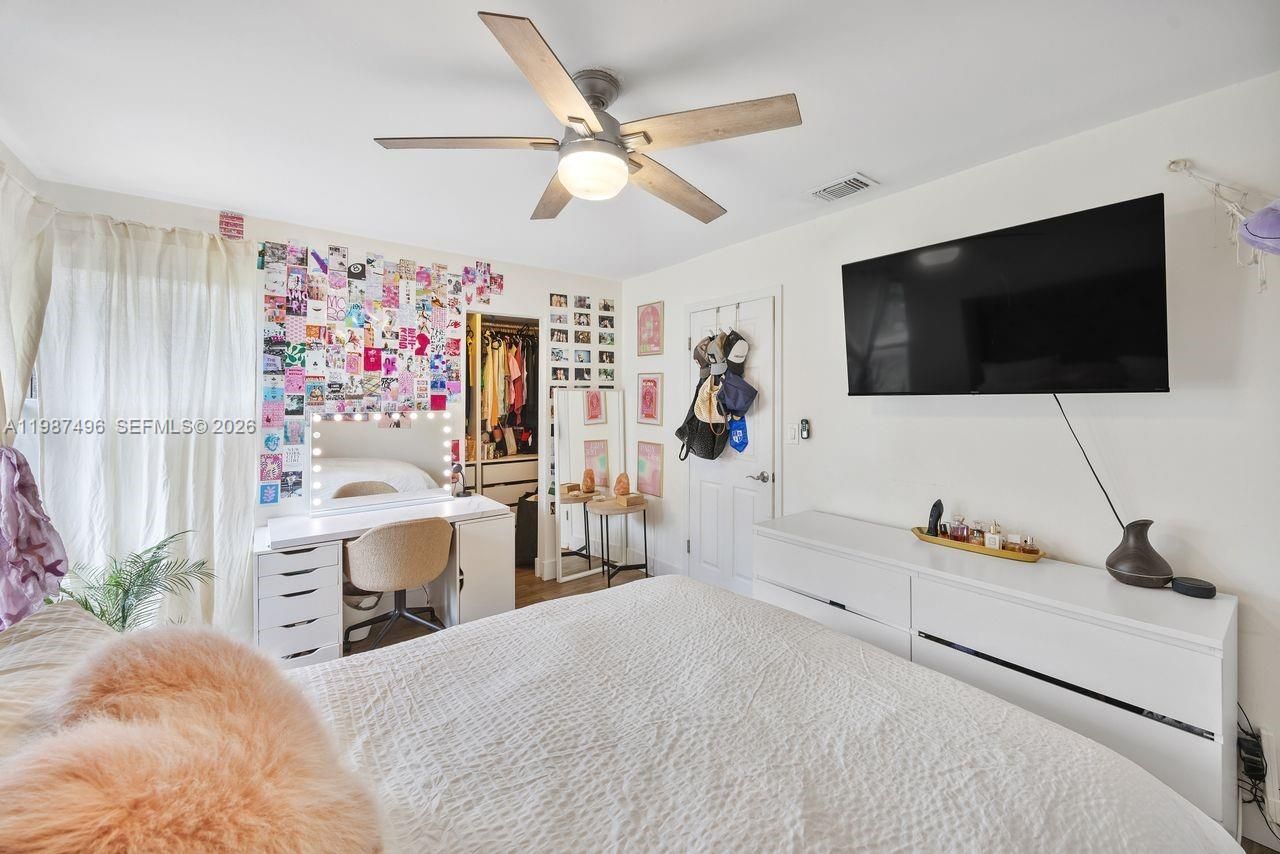 12825 SW 116th St , Miami, FL 33186 Photo