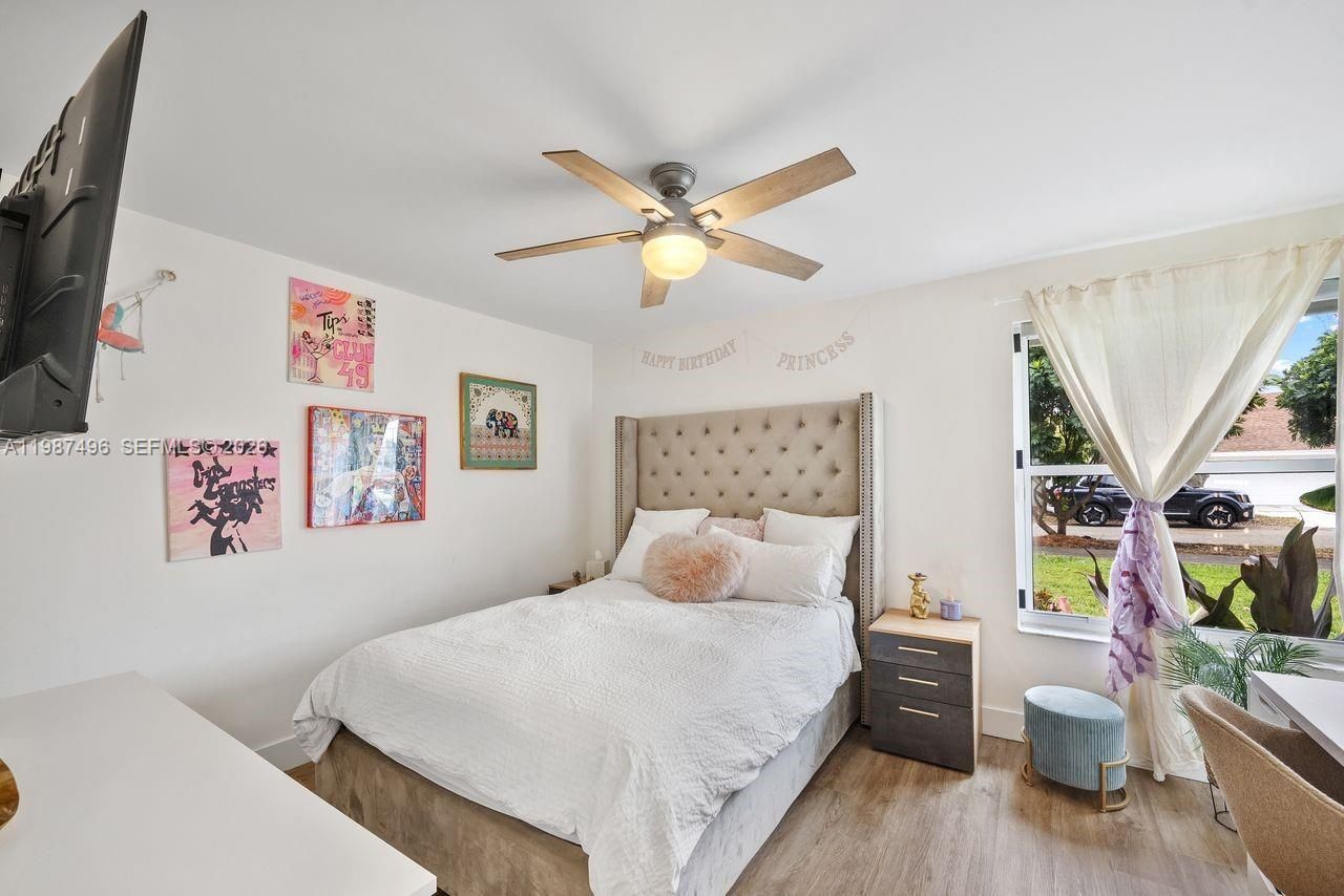 12825 SW 116th St , Miami, FL 33186 Photo