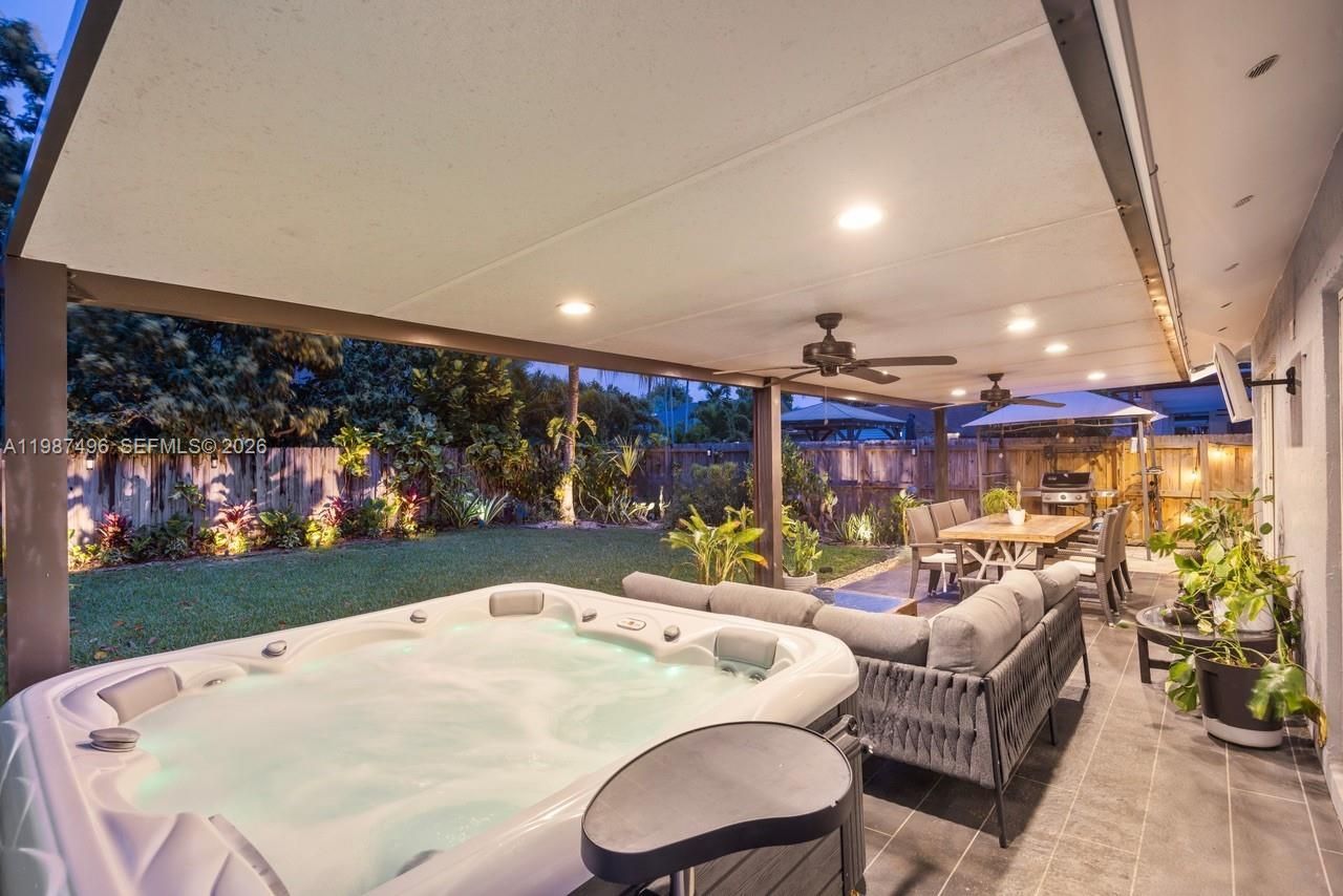 12825 SW 116th St , Miami, FL 33186 Photo