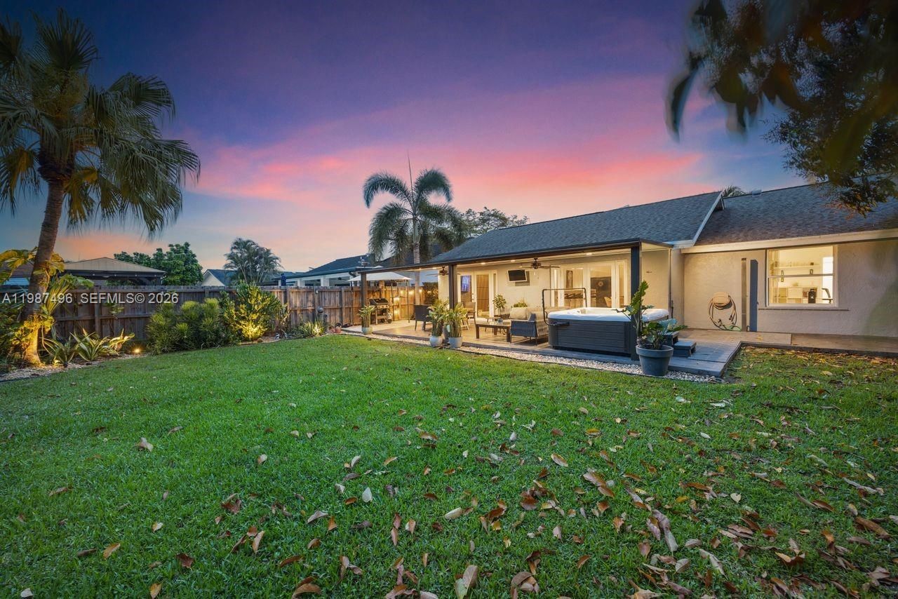 12825 SW 116th St , Miami, FL 33186 Photo