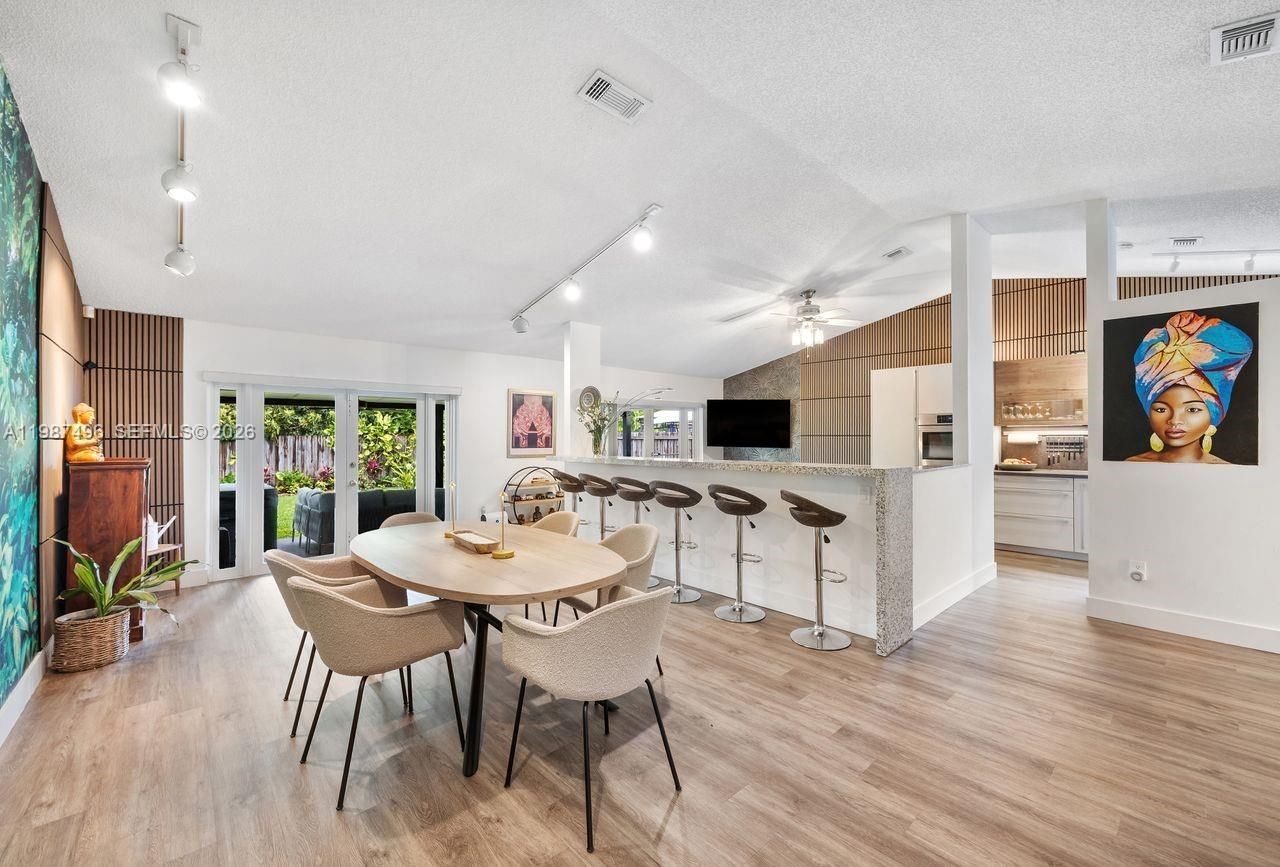 12825 SW 116th St , Miami, FL 33186 Photo