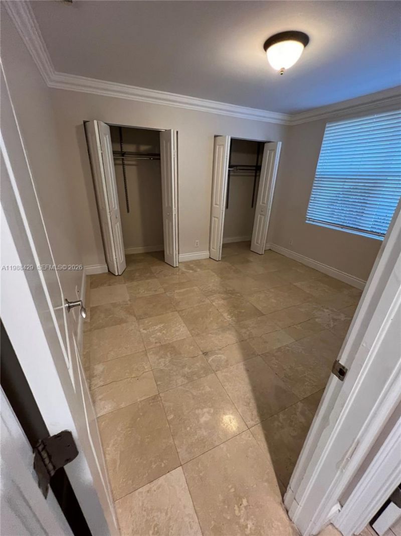 481 Menendez Ave , Unit 9, Coral Gables, FL 33146 Photo