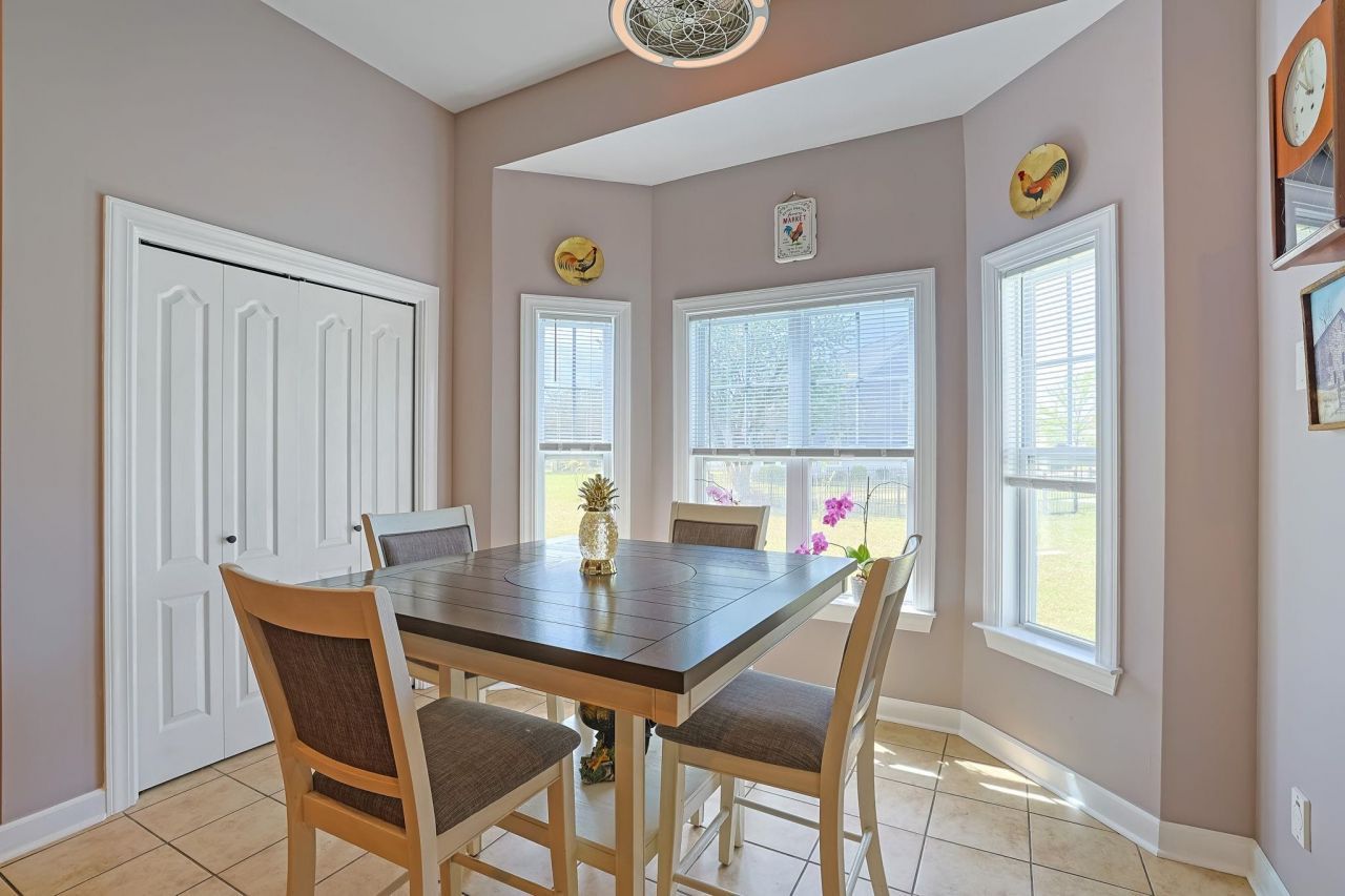 604 Merton Ct. Photo 12