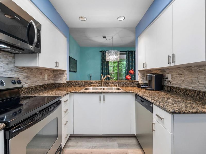 4370 Marin Woods Drive, Unit D, Port Clinton, OH 43452 Photo 18