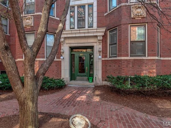 378 N Taylor Avenue, Unit 3E, St Louis, MO 63108