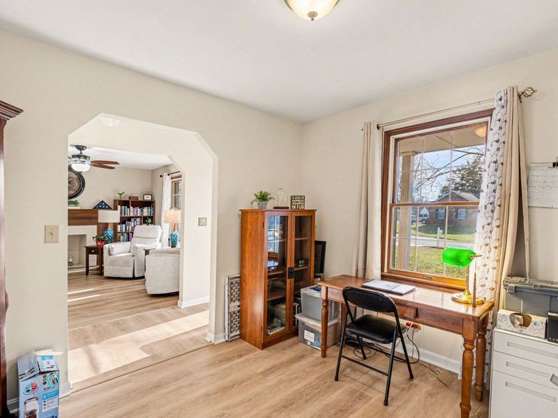 8182 N Dilcrest Circle, Florence, KY 41042 Photo 6