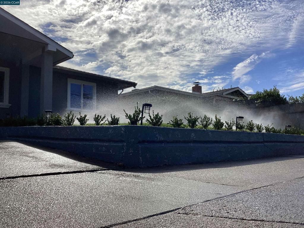 2848 Gillet Ave, Concord, CA 94520 Main Photo