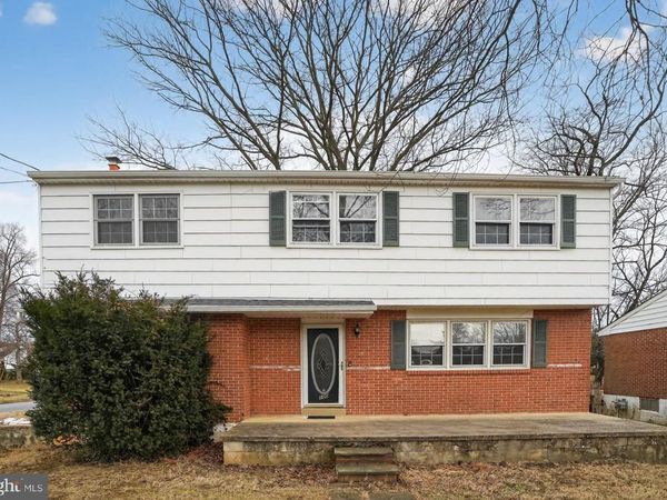 100 ROSE CIRCLE, NEWARK, DE 19711