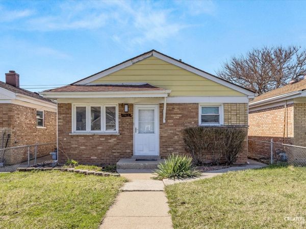 7812 Meade Avenue , Burbank, IL 60459