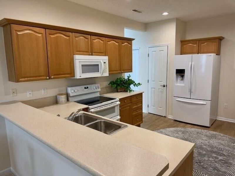 4262 Bridgelane Place, Unit 27, New Albany, OH 43054 Photo 5