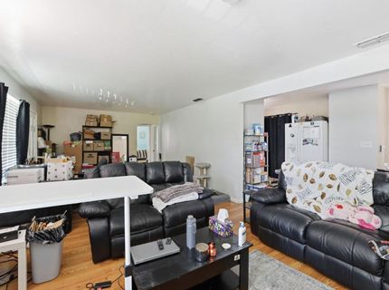 5317 49th St, Sacramento, CA 95820 Photo