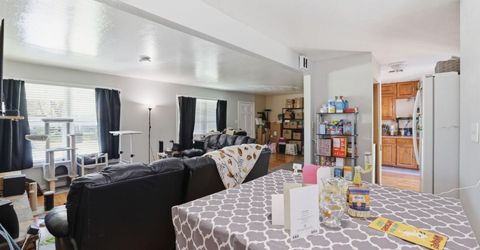 5317 49th St, Sacramento, CA 95820 Photo