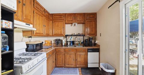 5317 49th St, Sacramento, CA 95820 Photo