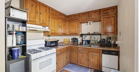 5317 49th St, Sacramento, CA 95820 Photo