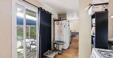 5317 49th St, Sacramento, CA 95820 Photo