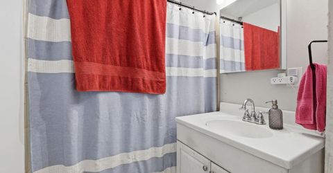 5317 49th St, Sacramento, CA 95820 Photo