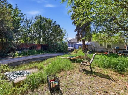 5317 49th St, Sacramento, CA 95820 Photo