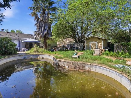 5317 49th St, Sacramento, CA 95820 Photo