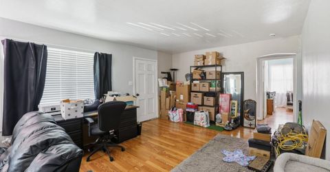 5317 49th St, Sacramento, CA 95820 Photo