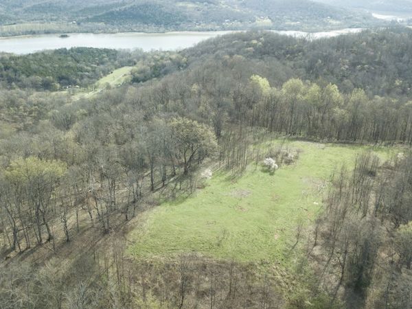 2491 Brooks Bend Ln , Gainesboro, TN 38562