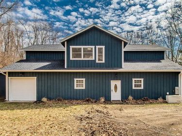 7841 Teahen Road, Hamburg Twp, MI 48116
