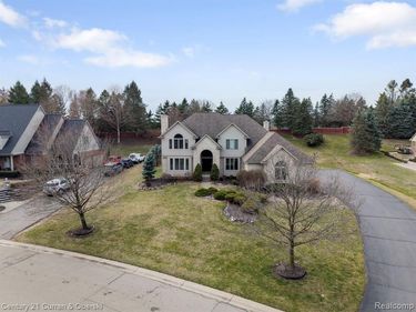 18489 Fox Hollow Court, Northville Twp, MI 48168