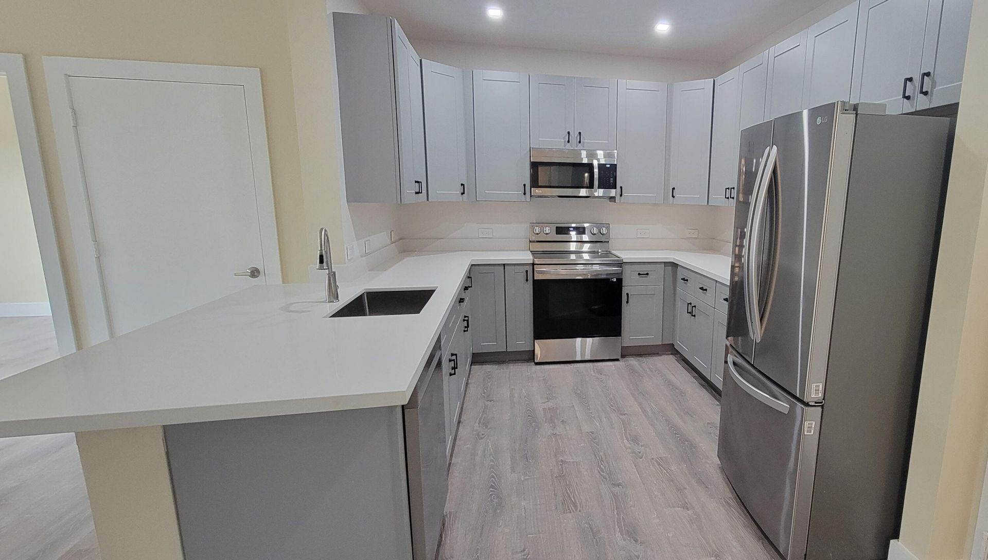 3801 Davie Boulevard, Unit 211, Fort Lauderdale, FL 33312 Photo