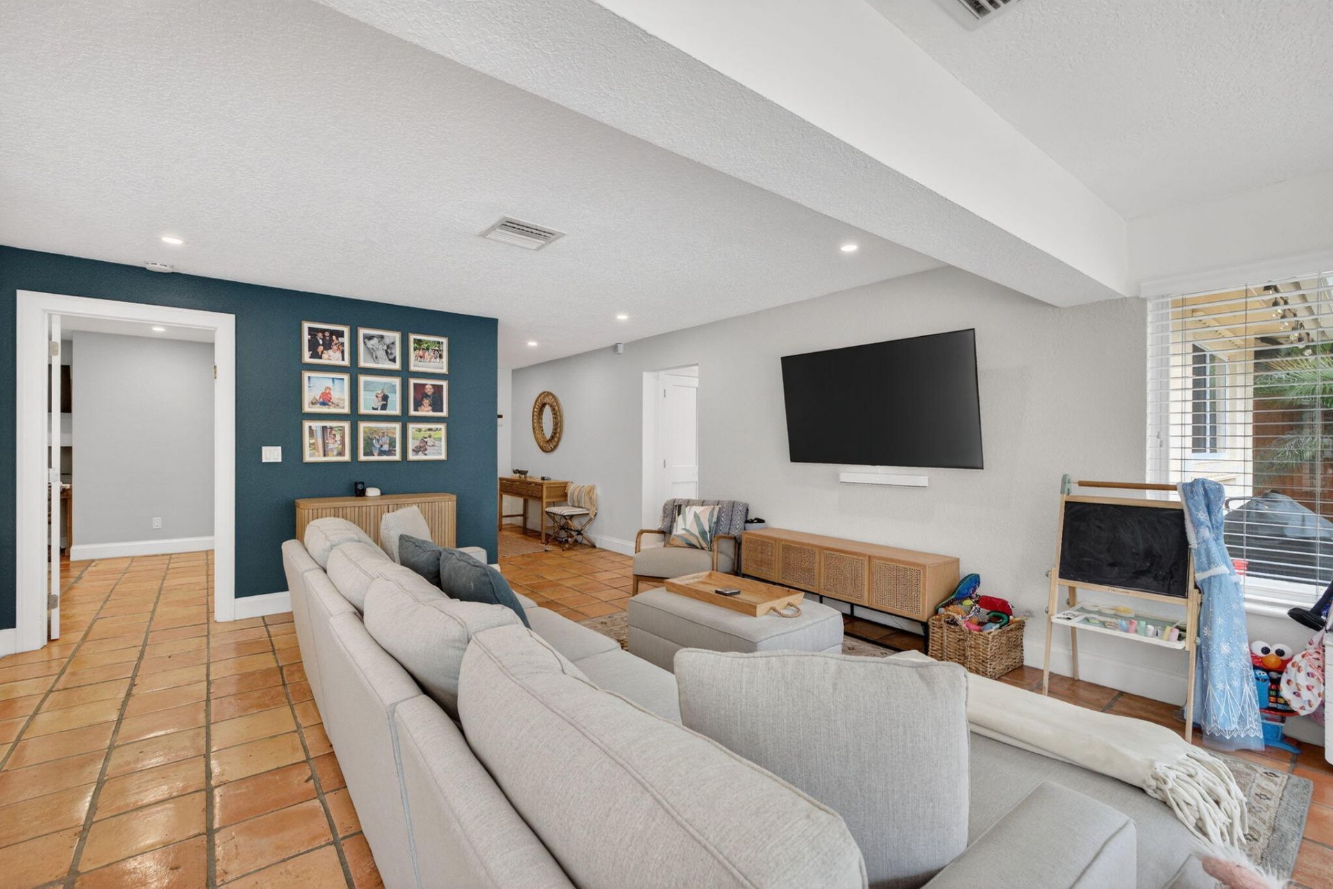 3030 SW 23rd Street, Fort Lauderdale, FL 33312 Photo