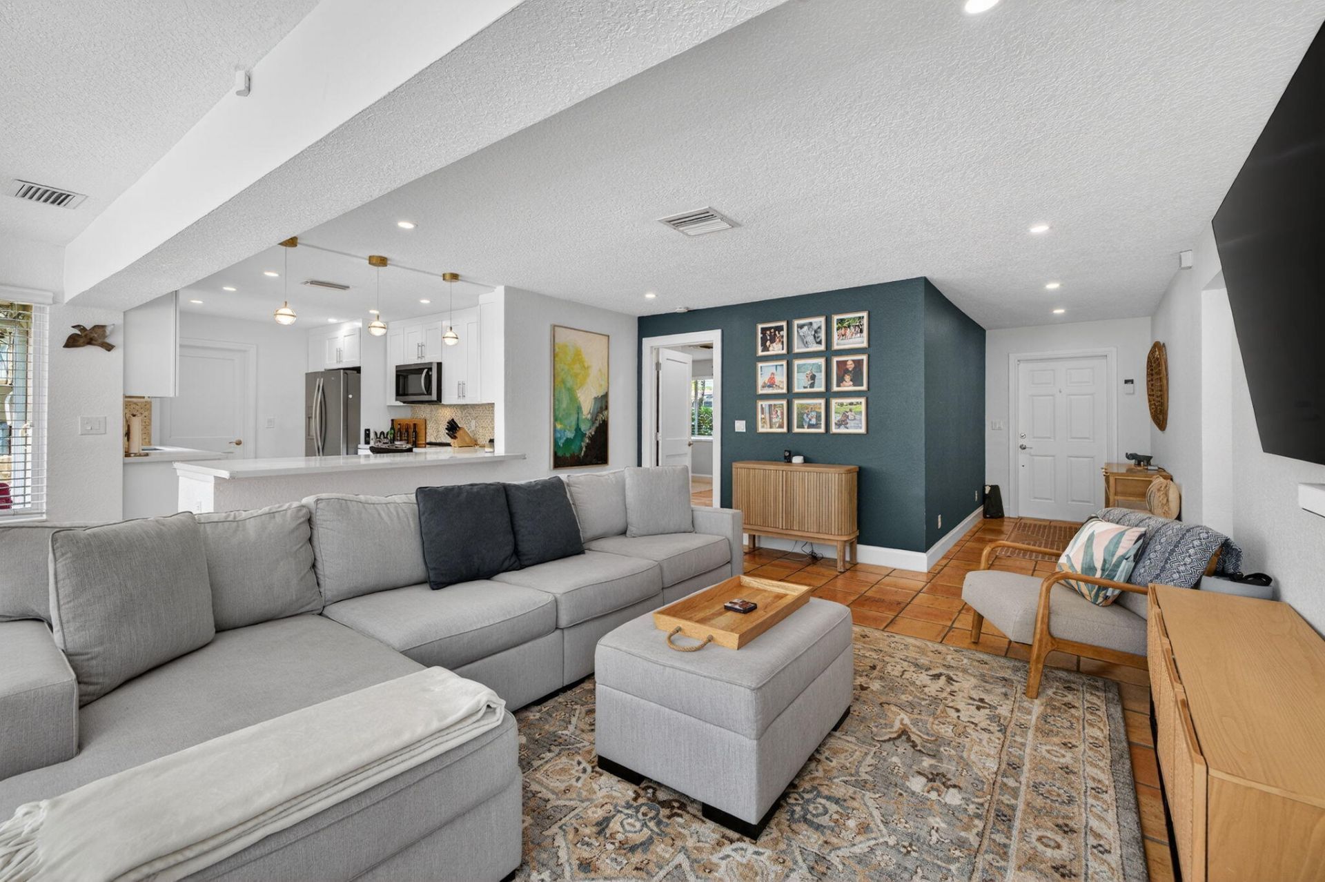 3030 SW 23rd Street, Fort Lauderdale, FL 33312 Photo