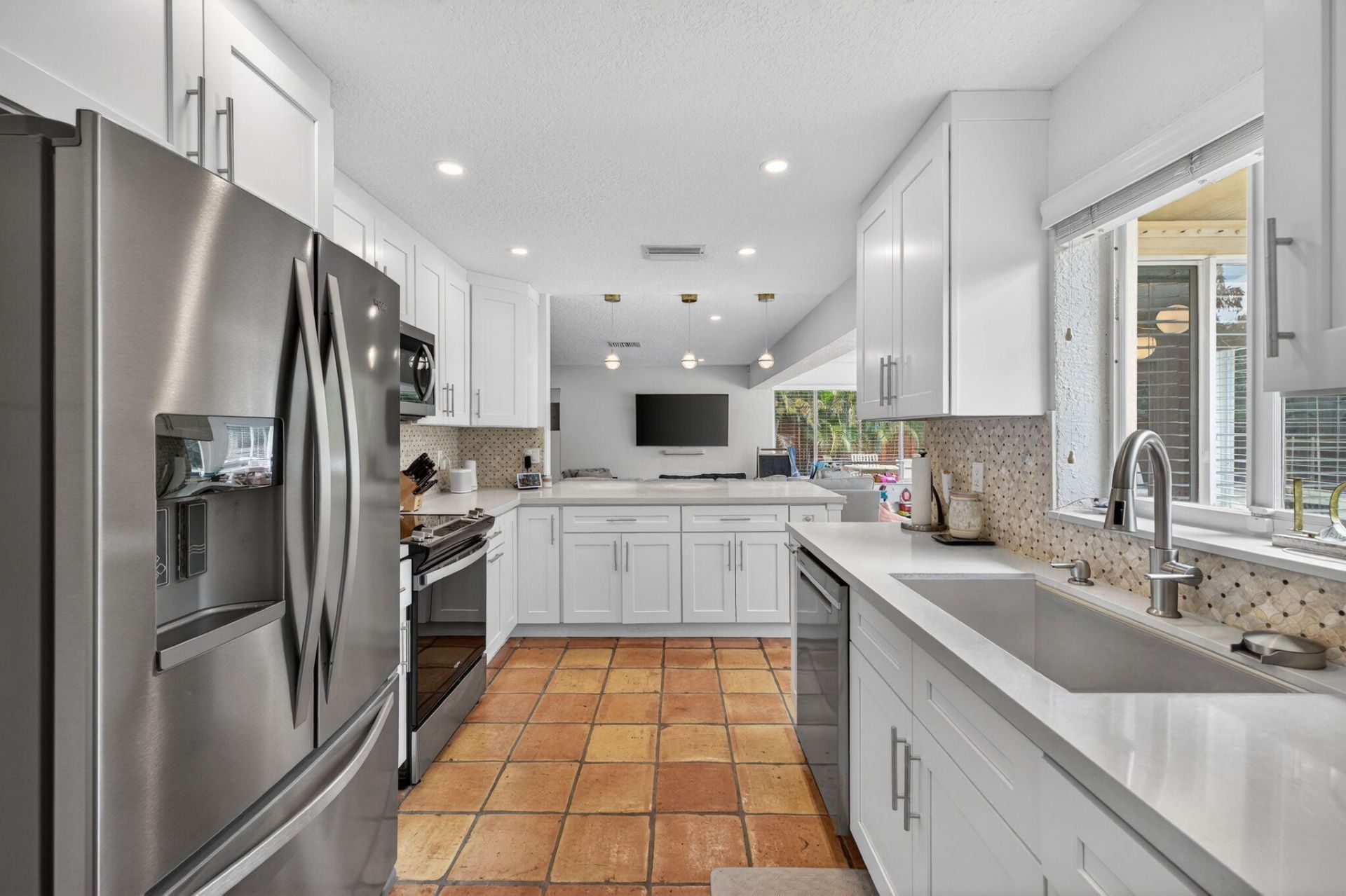 3030 SW 23rd Street, Fort Lauderdale, FL 33312 Photo